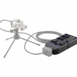 Zoom U-44 Handy Audio Interface