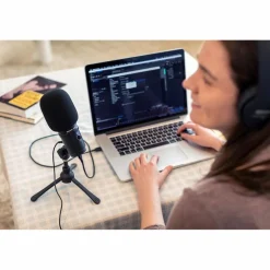 Zoom ZUM-2 USB Supercardiod Podcast Microphone